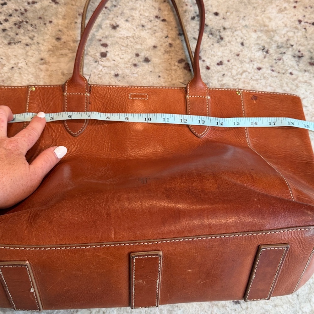 Frye Leather Tote in Cognac vintage - Picture 6 of 7